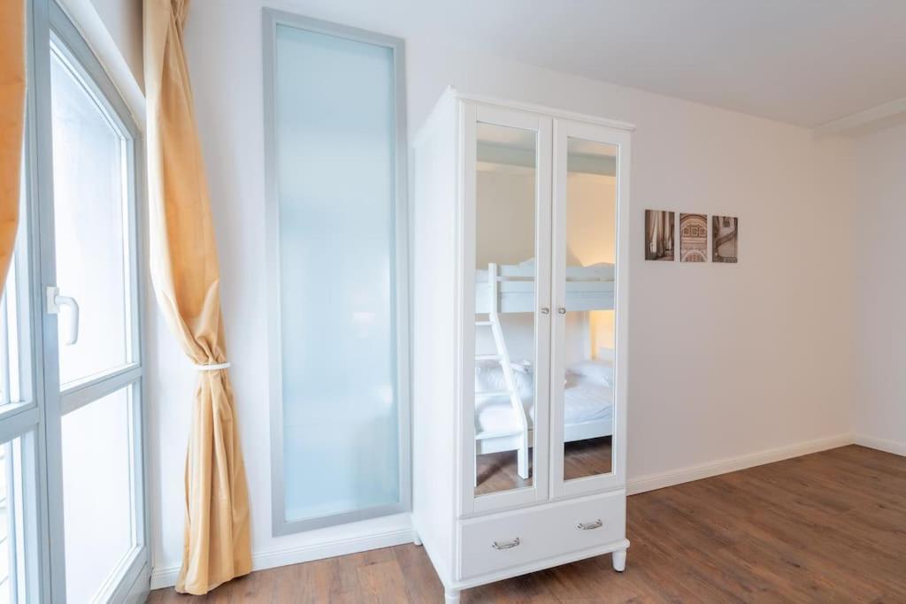 Zentral Gelegenes Premium-Apartment Mit Viel Tageslicht Гамбург Екстер'єр фото